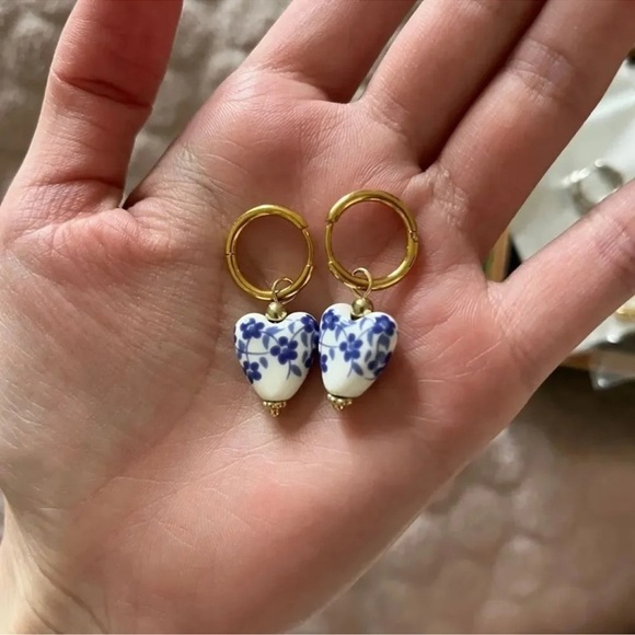 Ethnic Blue Porcelain Heart Stainless Steel Pearl Earrings - Picture 12 of 13